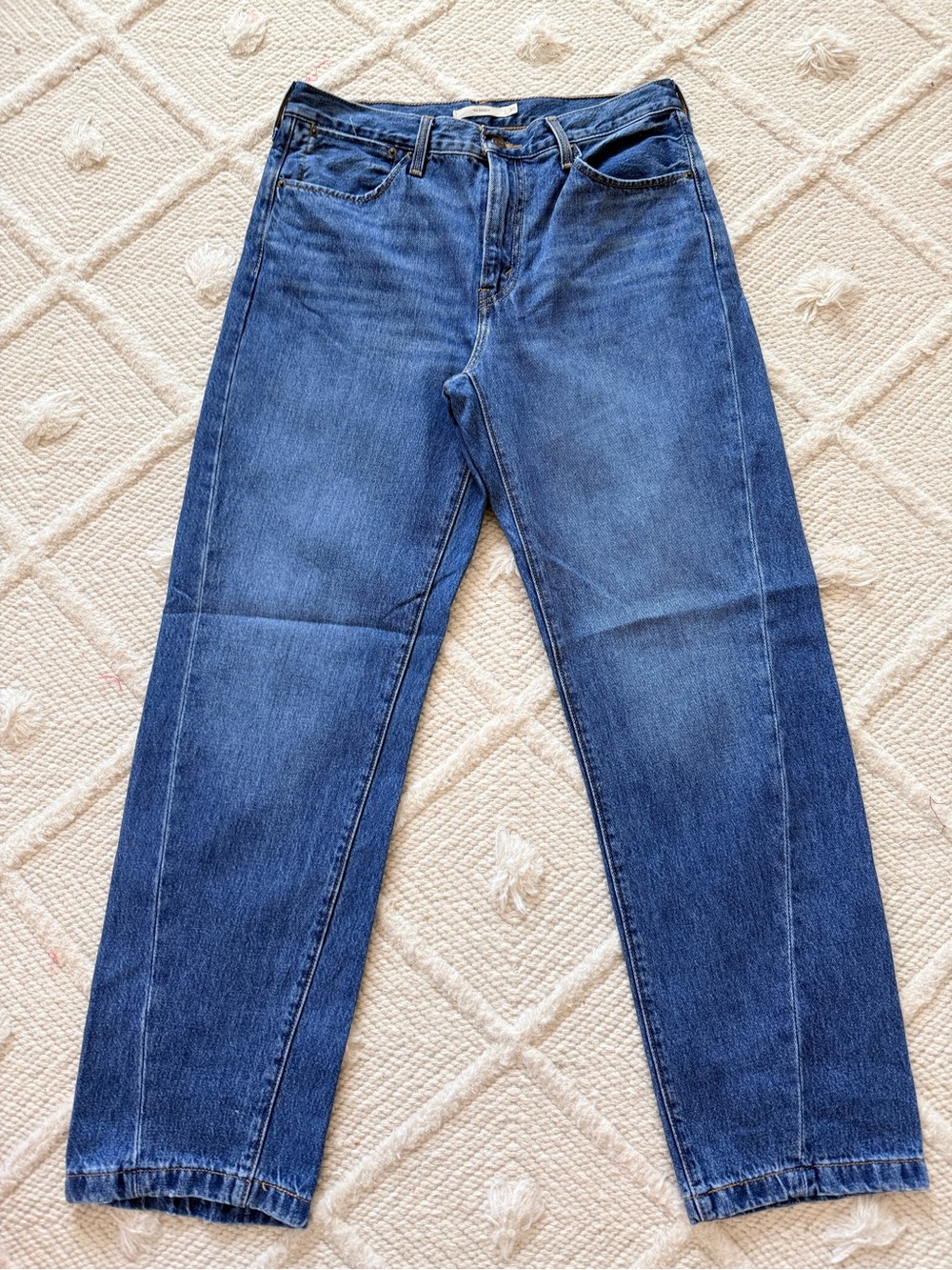 Levi's Women's 94 Baggy Jeans in Blue Wash